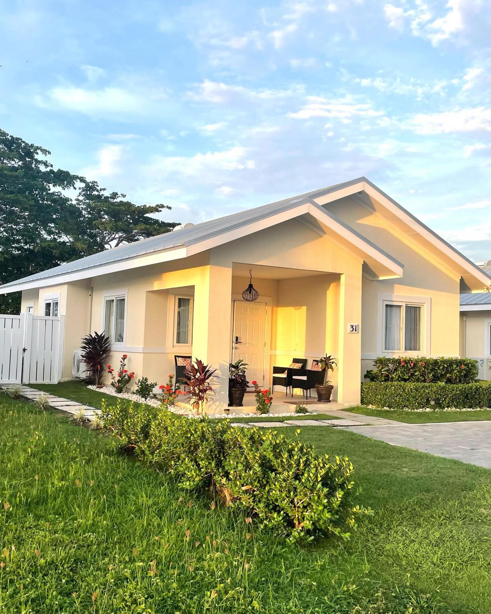 Seashore Vacation Home, Oceanpointe, Lucea, Jamaica المظهر الخارجي الصورة