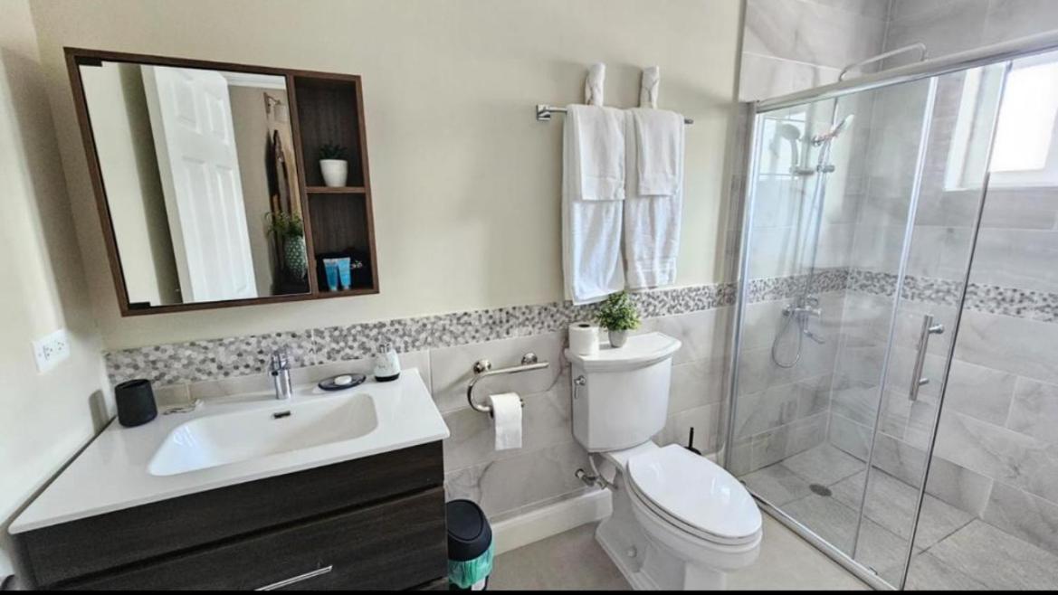 Seashore Vacation Home, Oceanpointe, Lucea, Jamaica المظهر الخارجي الصورة